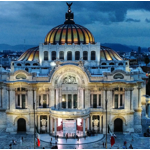 O Palácio de Belas Artes é um edifício icônico localizado na Cidade do México, construído em estilo Art Nouveau e Art Deco, com fachada decorada com esculturas de renomados artistas mexicanos. É um importante centro cultural que abriga a Orquestra Sinfônica Nacional do México, o Balé Nacional do México e outras companhias de dança, teatro e música. O salão principal possui uma cúpula de vitral inspirada na flora e fauna mexicanas, e o palácio é um popular ponto turístico e local para exposições de arte e apresentações culturais variadas.